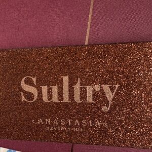 Anastasia Beverly Hills Sultry Glitter Palette